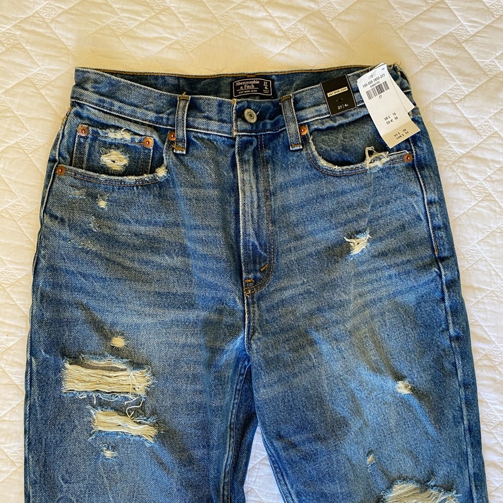 Abercrombie Mom Jeans - Distressed, NWT